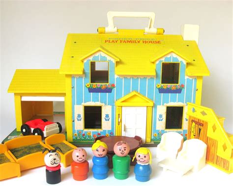 Fisher Price Play Family House